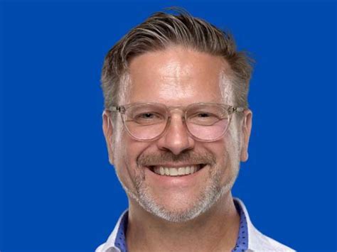 Tom Stuermer